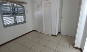 Imagem 7: CASA NO CONDOMÍNIO ARUA PARA ALUGUEL POR 3900 REAIS <br>COM 3 DORMITÓRIOS