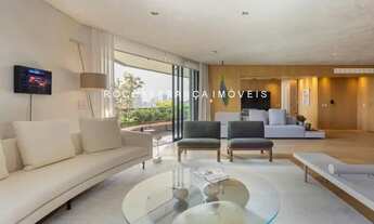 Imagem: BELÍSSIMO APARTAMENTO EM EXCELENTE LOCALIZAÇÃO