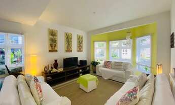 Imagem: Casa dentro de condomínio a poucos metros