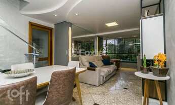 Imagem 3: Apartamento para venda possui 191 metros quadrados com 3 quartos em São João - Porto Alegr