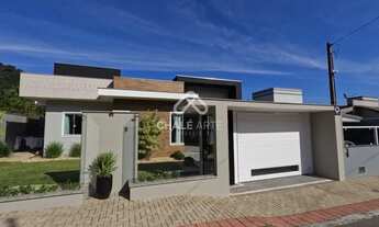 Imagem: JARAGUá DO SUL - Casa Padrão - Amizade