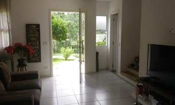 Imagem 5: Excelente Casa no Condominio Paysage Brise mais de 5 vagas quintal frente e fundos- vista