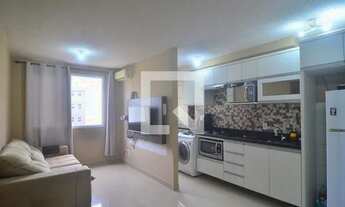 Imagem 2: Apartamento à Venda - Olaria, 2 Quartos, 51 m2