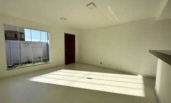 Imagem 2: Casa para venda possui 250 metros quadrados com 3 quartos em Valparaíso - Serra - Espírito