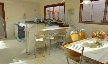 Imagem 6: Casa Residencial com 3 quartos à venda por R$ 1200000.00, 338.20 m2 - JARDIM SANTA FE - LI