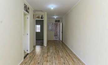 Imagem 3: Casa com 2 Quartos para Alugar em Cachoeirinha com 30m²