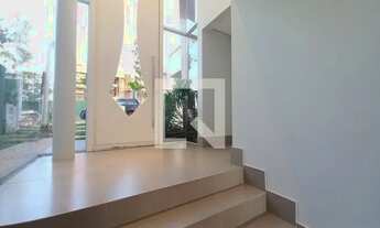 Imagem 3: Casa de Condomínio para Aluguel - Swiss Park, 3 Quartos, 390 m2