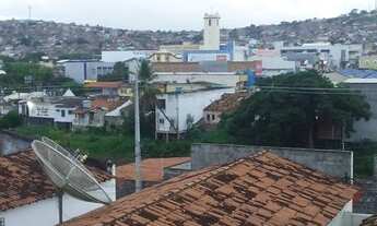 Imagem 5: Prédio/Edifício inteiro para venda tem 250 metros quadrados com 2 quartos