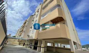 Imagem 2: Apartamento com 2 dormitórios, suíte, elevador, sacada e vaga no Bairro Trindade/ Fpolis