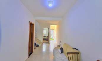 Imagem 2: Sobrado em Curitiba bairro sitio cercado