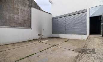 Imagem 3: Depósito/Pavilhão em Menino Deus