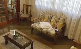 Imagem 5: Casa para venda tem 321 metros quadrados com 4 quartos em Jardim Panorama - Botucatu - SP