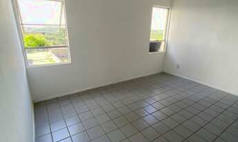 Imagem 5: Apto de 2 quartos,escada no c. Norte\150 mil