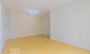 Imagem 4: Apartamento para Aluguel - Água Verde, 3 Quartos, 67 m2