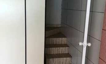 Imagem 2: Loja com sobreloja