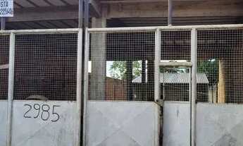 Imagem: Ponto comercial com um casa