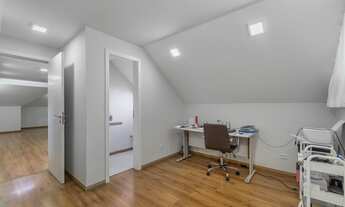 Imagem 2: Sobrado para venda tem 250 metros quadrados com 4 quartos em Atuba - Curitiba - PR