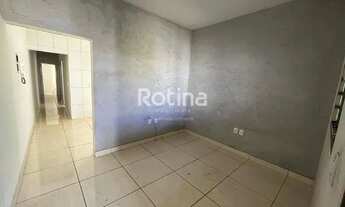 Imagem 3: Casa para aluguel, 3 quartos, 2 vagas, Brasil - Uberlândia/MG