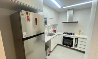 Imagem 7: Excelente Apartamento Reformado com 2 Quartos e Dependência Completa em Ipanema Próximo a