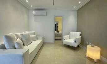 Imagem 2: Apartamento para Venda em Florianópolis, Canto, 2 dormitórios, 2 suítes, 3 banheiros, 2 va