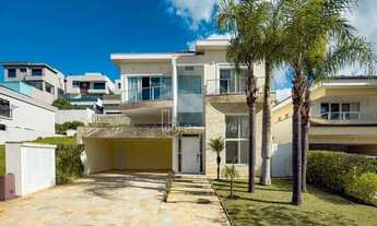 Imagem: Casa à venda, com 440m² de área construída