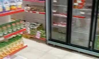 Imagem 5: Passo mercadinho em Pernambues com equipamentos