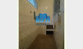 Imagem 5: Aluga-se/Vende-se apartamento tipo casa de fundos na Rua Cidade do Rio Taquara/Jacarepagu