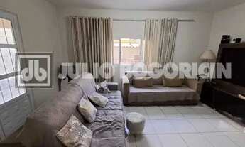 Imagem 2: Casa em Condomínio : Duplex / Residencial / Taquara 4QUARTOS/2SALAS/2BANHEIROS/ARIA GORMER