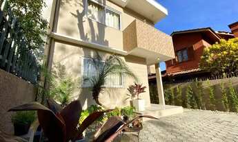 Imagem 3: Casa com 4 dormitórios em ótima localização no Campeche - Florianópolis - SC