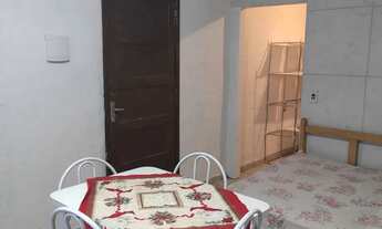 Imagem 5: Casa na Armação, há uma quadra do mar