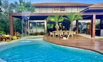 Imagem: Imóvel para venda tem 497 metros quadrados