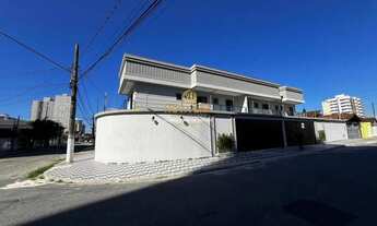 Imagem 1: SOBRADO, Guilhermina, 3 suítes, espaço gourmet, piscina, 2 vagas, 990 mil