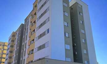 Imagem 3: Apto mobiliado com 2 dormitórios sendo 01 suíte, sacada com churrasqueira à carvão, garage