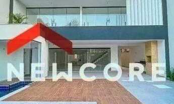 Imagem: Casa de condomínio em Rua Fritz Utzeri