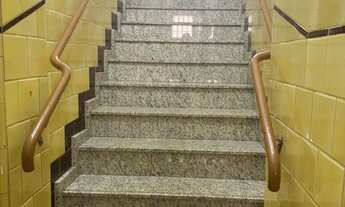 Imagem 4: Apartamento de 2 Dormitórios na Av. Azenha - Ótima Oportunidade