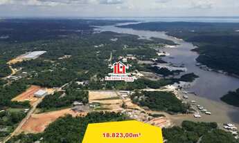 Imagem 5: Terreno no Tarumã as margens do Rio medindo 18.823,00m² Com 2 galpões medindo 50x50= 2.500