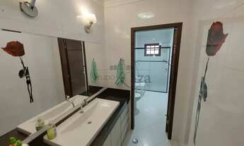 Imagem 6: Casa - Bosque dos Eucaliptos - 3 Dormitórios - 367m²