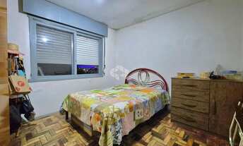 Imagem 6: Apartamento de 2 dormitórios, no bairro Humaitá, em Porto Alegre