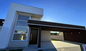 Imagem 3: Sobrado para venda possui 110 metros quadrados com 3 quartos em Centro - Imbé - RS