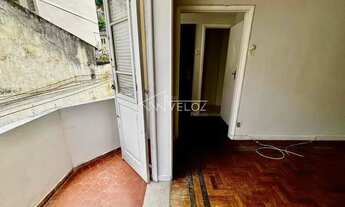 Imagem: Apartamento / Residencial / Catete