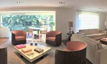 Imagem 3: Vendo apartamento alto padrão, com três suítes e cinco vagas de garagem, localização priv