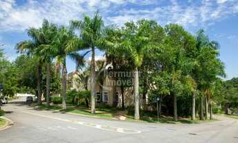 Imagem 6: Casa de esquina para venda com 519m², 5 suítes com closet, piscina com jacuzzi e 6 vagas n