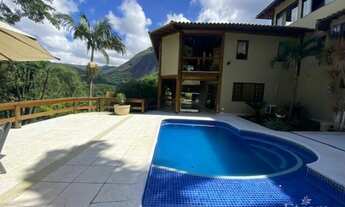 Imagem: Casa em Condomínio com 4 quartos em Itaipava