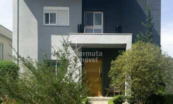 Imagem: Casa para venda com 465m², 4 suítes, 3