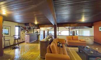 Imagem 2: Casa para venda com 503 metros quadrados com 4 quartos em Mosela - Petrópolis - RJ