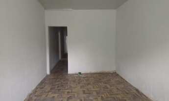 Imagem 5: Casa para venda possui 180 metros quadrados com 3 quartos em Centro - Pelotas - RS