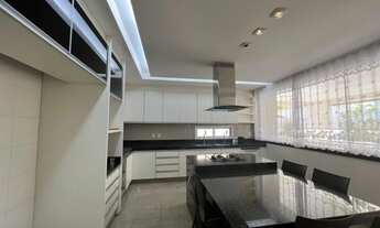 Imagem 5: Casa para aluguel e venda com 384 metros quadrados com 4 suítes, espaço gourmet