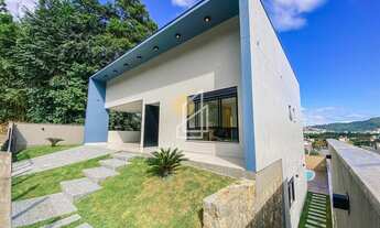 Imagem: Casa à venda no bairro Itacorubi - Florianópolis/SC