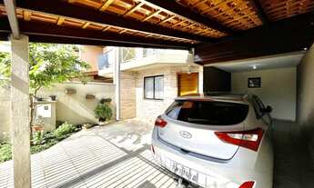 Imagem 2: Sobrado duplex Novo Mundo, 4 dormitórios sendo uma suíte com sacada, escritório, lindo esp