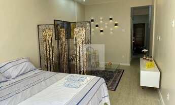 Imagem 2: Copacabana- Lindo Saleta Quarto Reformado e mobiliado!!!